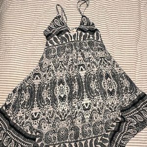 Elan beachy black and white dress